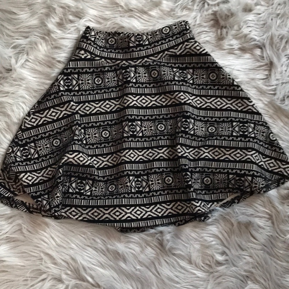 Black & Champagne skirt